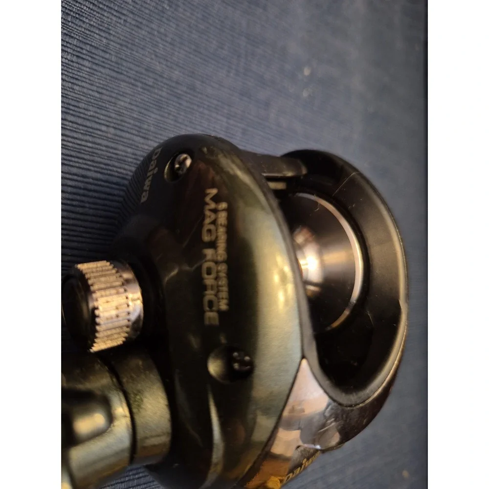 Daiwa Magforce 100-4Bi Fishing Baitcasting Reel